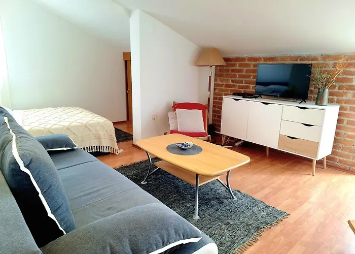 Apartment Matea - 20M From The Beach