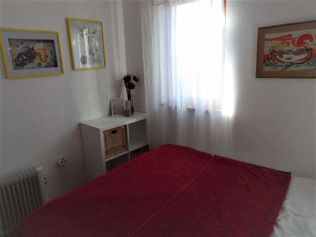 Appartement Matea - 20m From The *